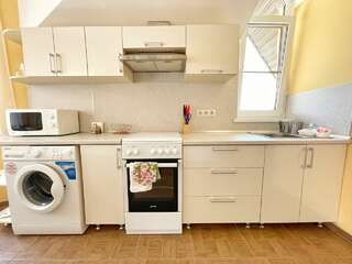 Гостиница Оллета Лазаревское Улучшенный четырехместный номер-3