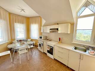 Гостиница Оллета Лазаревское Улучшенный четырехместный номер-7